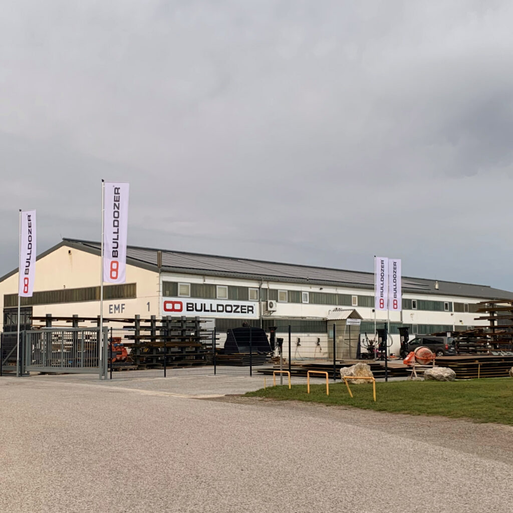Bulldozer parts Firmengeschichte